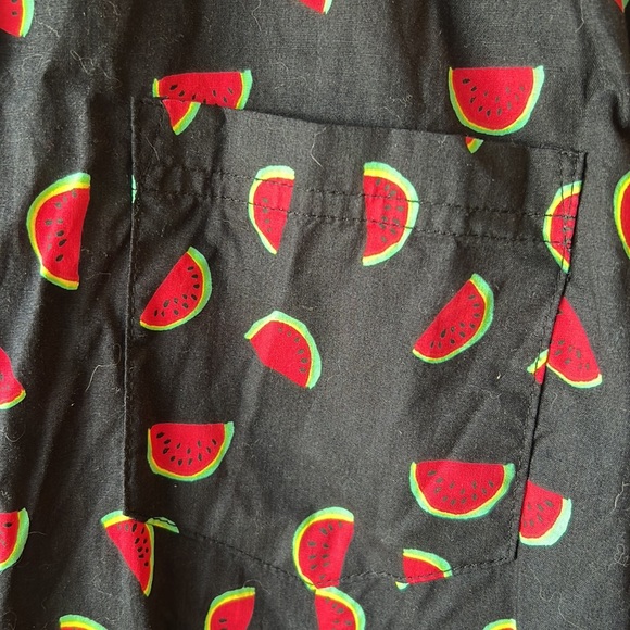 Public Opinion Men's Black Watermelon Pattern Button Up Short Sleeve Shirt - Lrg - Picture 3 of 7